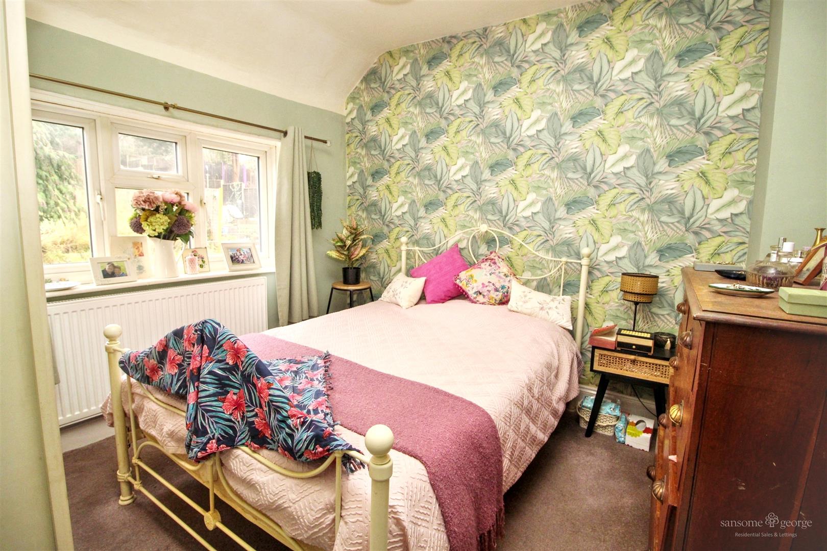 Thirlmere Avenue, Tilehurst, Reading